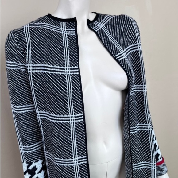 Gramercy 22 Black and White Mixed Print Knit Open Long Cardigan Sweater - Picture 4 of 6